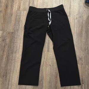 Women’s Figs scrub pants